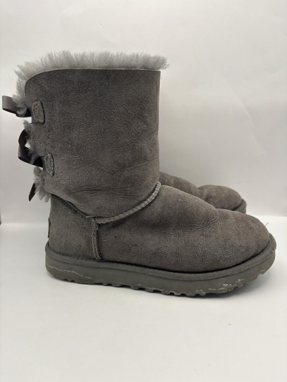 Ugg Bailey Bow Gray Suede Boots Women Size 7